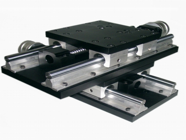 XY tables: How do they differ from Cartesian and gantry systems?